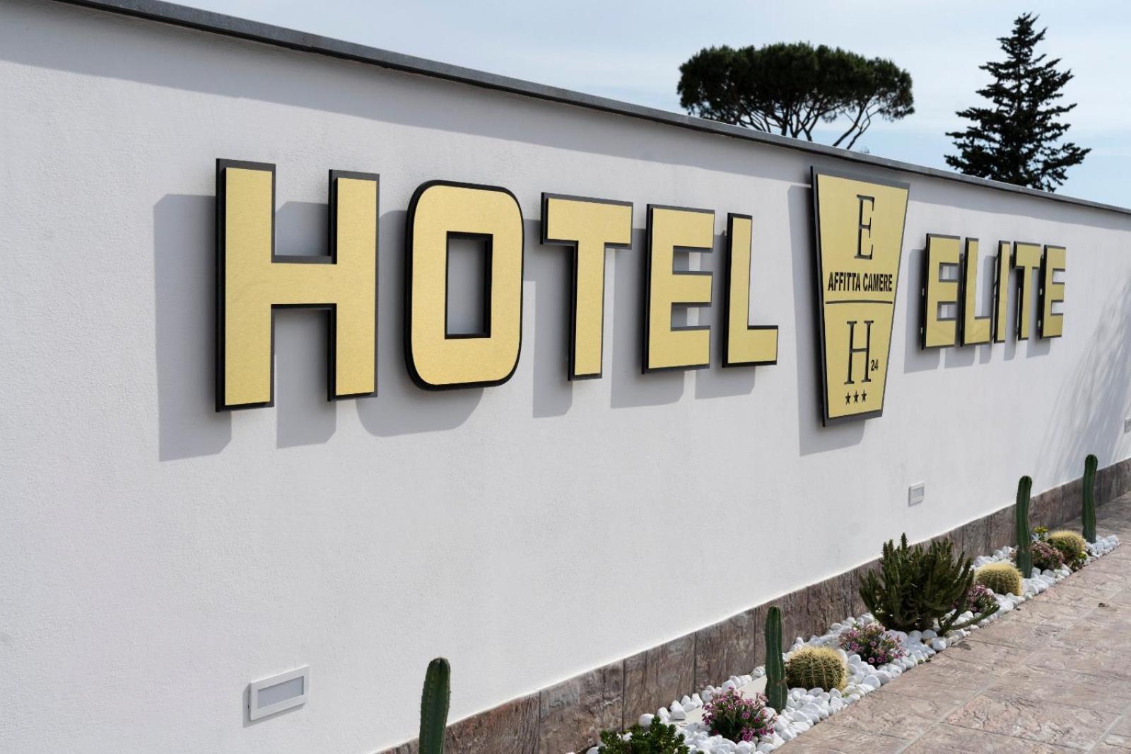Hotel Elite Варкатуро Экстерьер фото