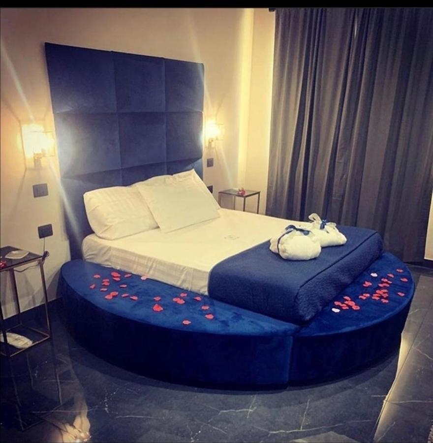 Hotel Elite Варкатуро Экстерьер фото